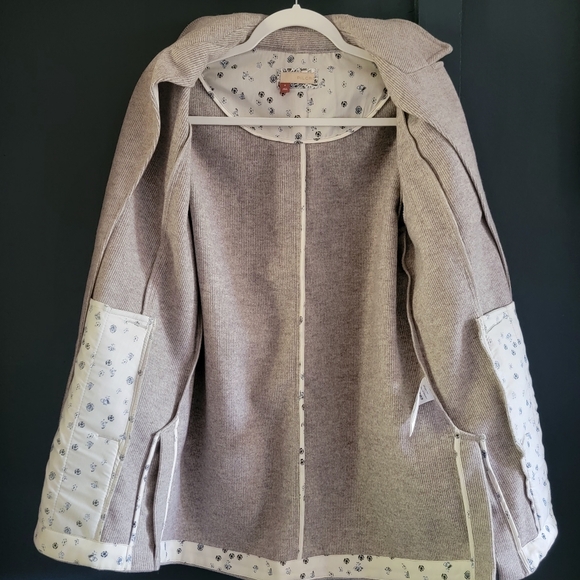 NWOT PILCRO Anthropologie Oversized Academia Blazer Jacket Stripe Beige Small - Picture 10 of 15